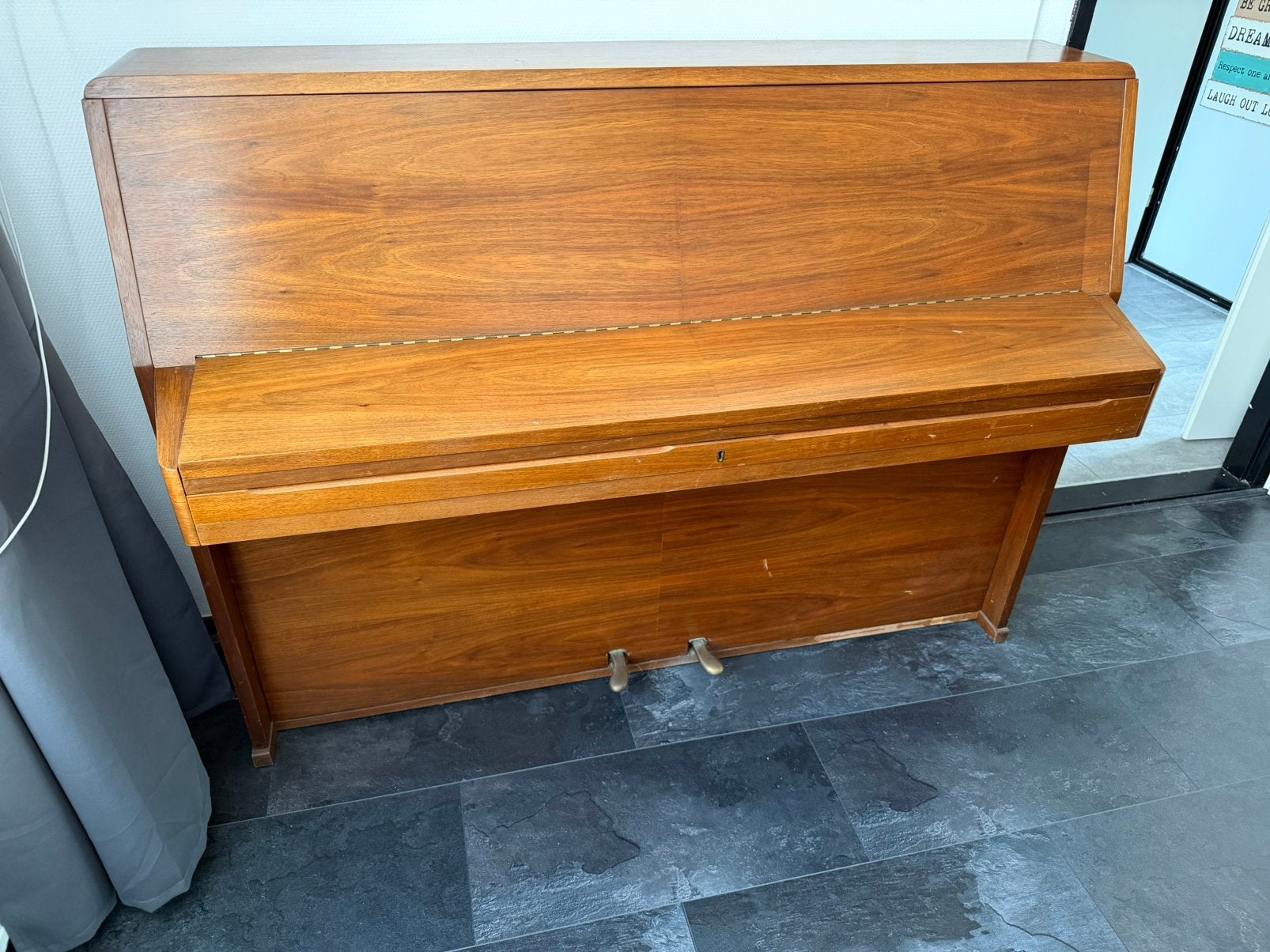 Foto 2 van Rippen piano