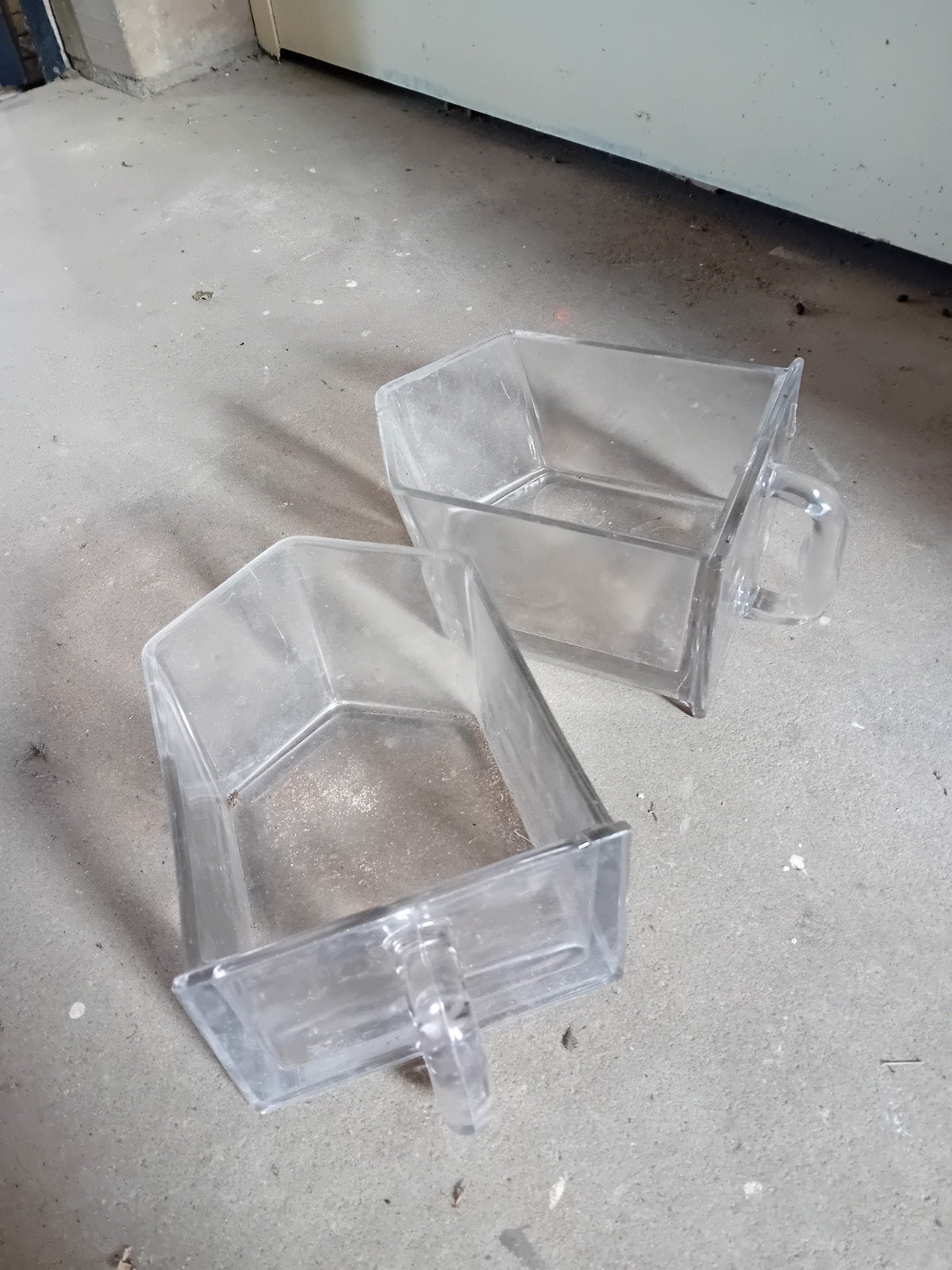 2x glazen keukenopbergers met Handvat, Antiek en Kunst, Ophalen