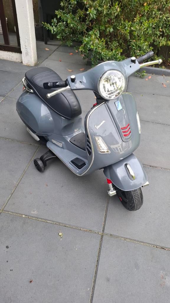 Mooi elektrische scooter voor kinderen, Ophalen, Zo goed als nieuw