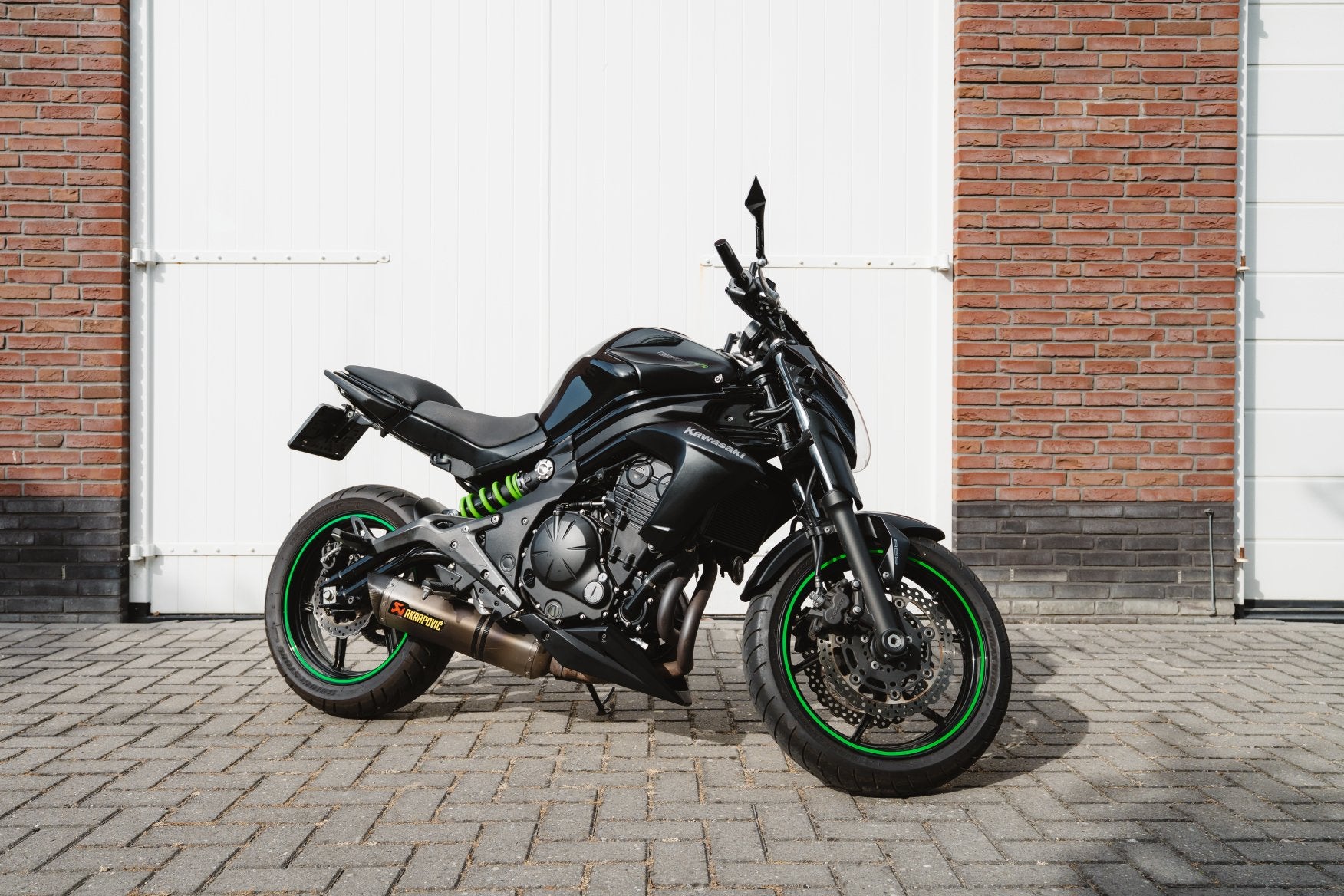 Kawasaki ER6N ABS 35 kW A2 Akrapovic, Motoren, 2 cilinders, Particulier, Handgeschakeld, Naked bike