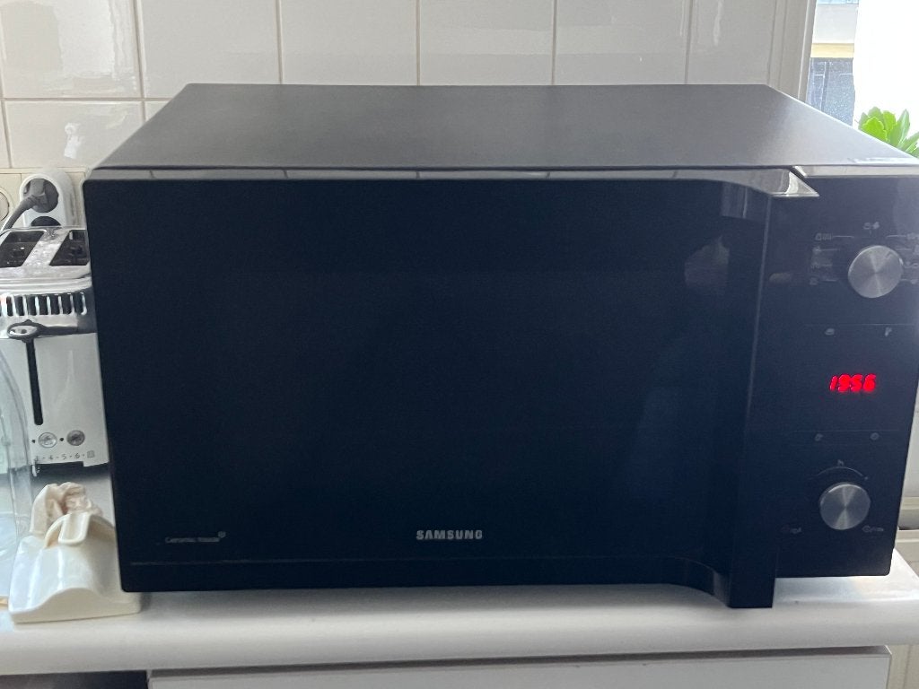 Samsung Combimagnetron MC455TERCBB, Ophalen, Combimagnetron, Gebruikt, Hete lucht