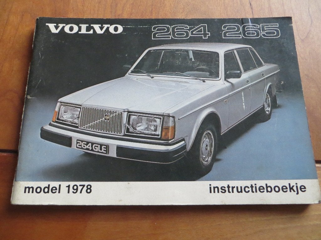 Instructieboek Volvo 264, Volvo 265 1977, modeljaar 1978, Auto diversen, Ophalen of Verzenden