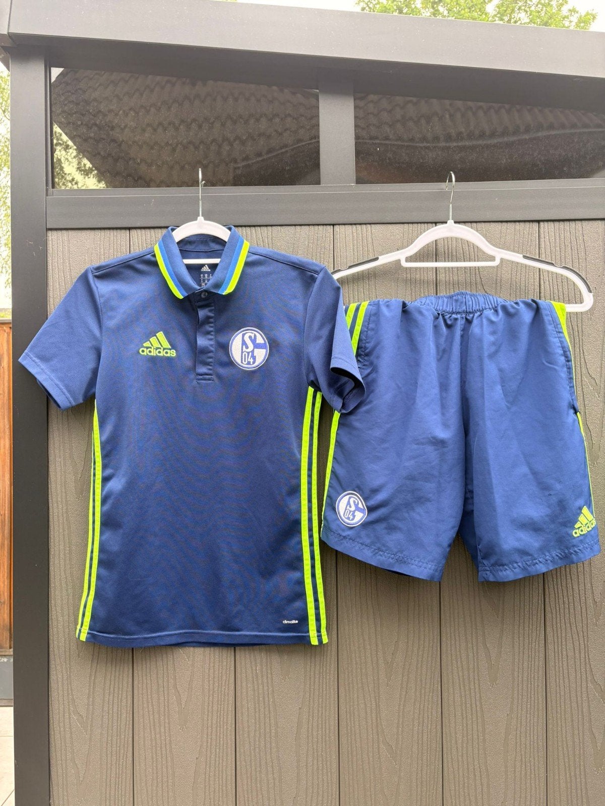 Adidas Schalke 04 Trainingsset - Shirt & Broekje (XS), Maat XS of kleiner, Ophalen of Verzenden, Zo goed als nieuw, Set