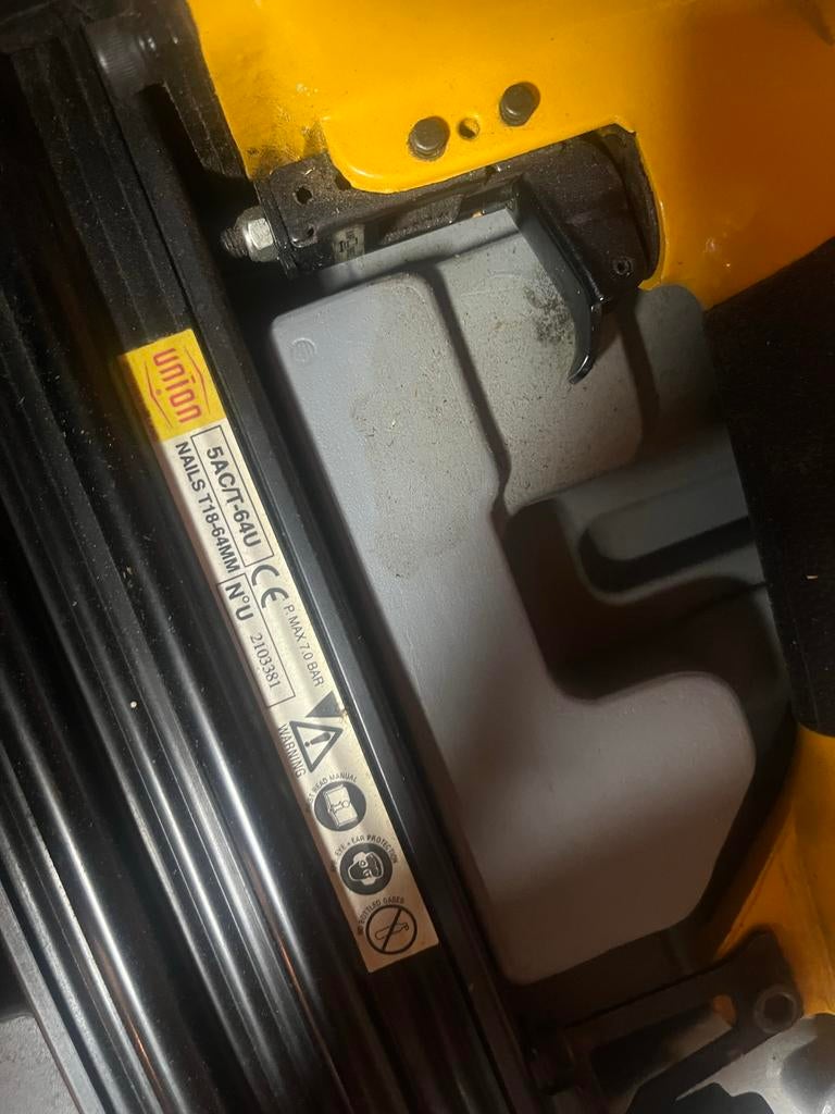 Union 5AC/T-65U tacker voor nietjes en nagels, Doe-het-zelf en Verbouw, Ophalen, Gebruikt