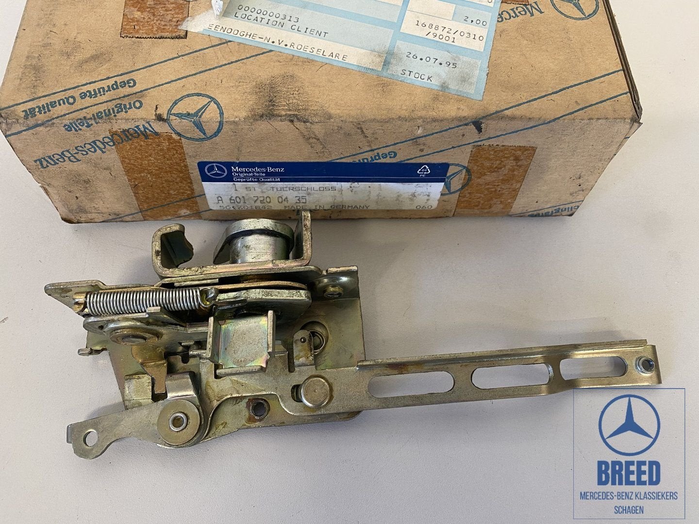 NOS slotmechaniek portier rechts Mercedes W601 W602 W611 T1, Auto-onderdelen, -, Nieuw, Ophalen of Verzenden, -