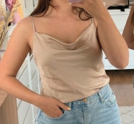 Zara beige satijnen top maat M - Nieuw, Zara, Ophalen of Verzenden, Nieuw, Maat 38/40 (M)