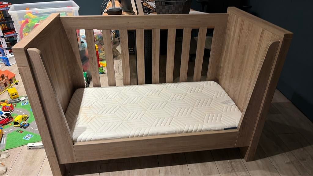 Peuterbed, Kinderen en Baby's, Kinderkamer | Bedden, Ophalen of Verzenden, Zo goed als nieuw, 140 tot 160 cm, 70 tot 85 cm