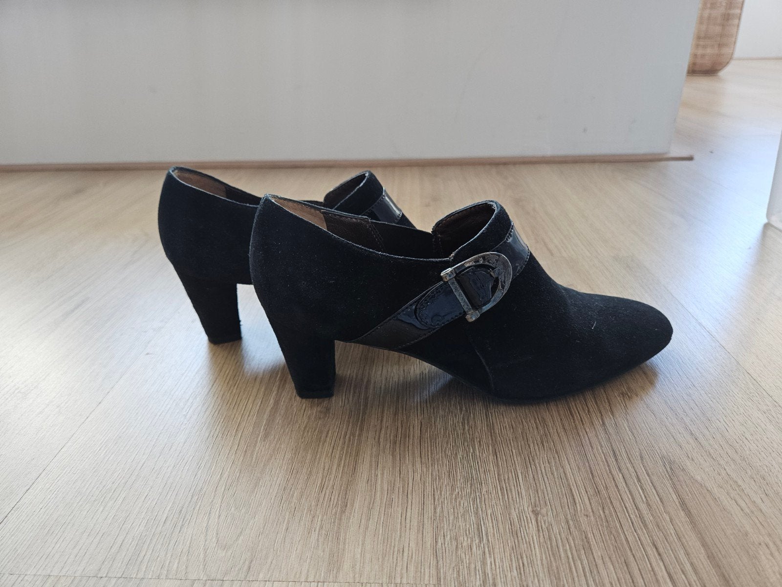 Zwarte suède Mauro Teci schoenen met gesp, maat 38, Zwart, Lage of Enkellaarzen, Ophalen of Verzenden, Mauro teci