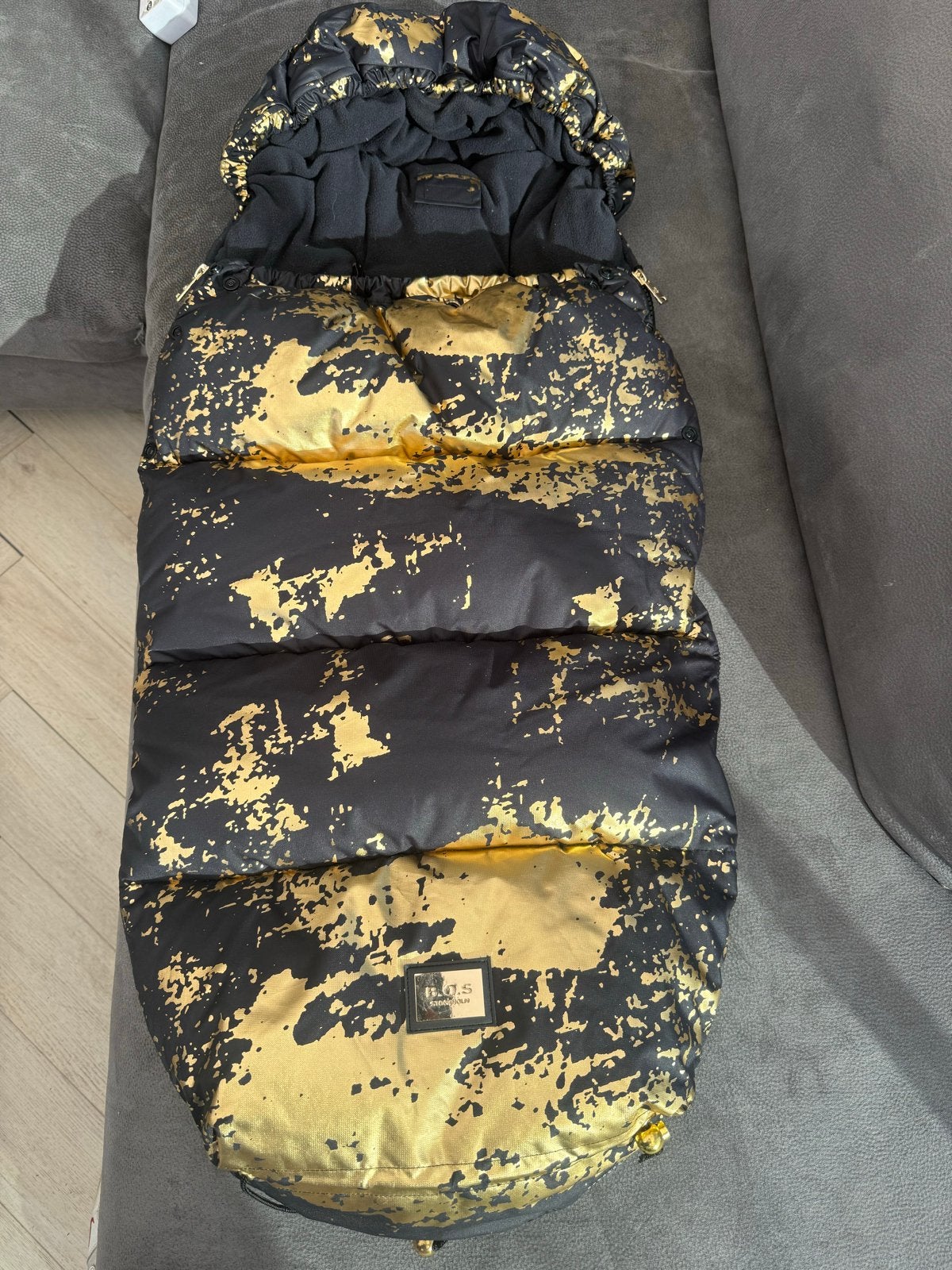 Luxe Baby Voetenzak Kinderwagen Zwart Goud, Kinderen en Baby's, Ophalen, Zo goed als nieuw, Kinderwagen, Overige merken
