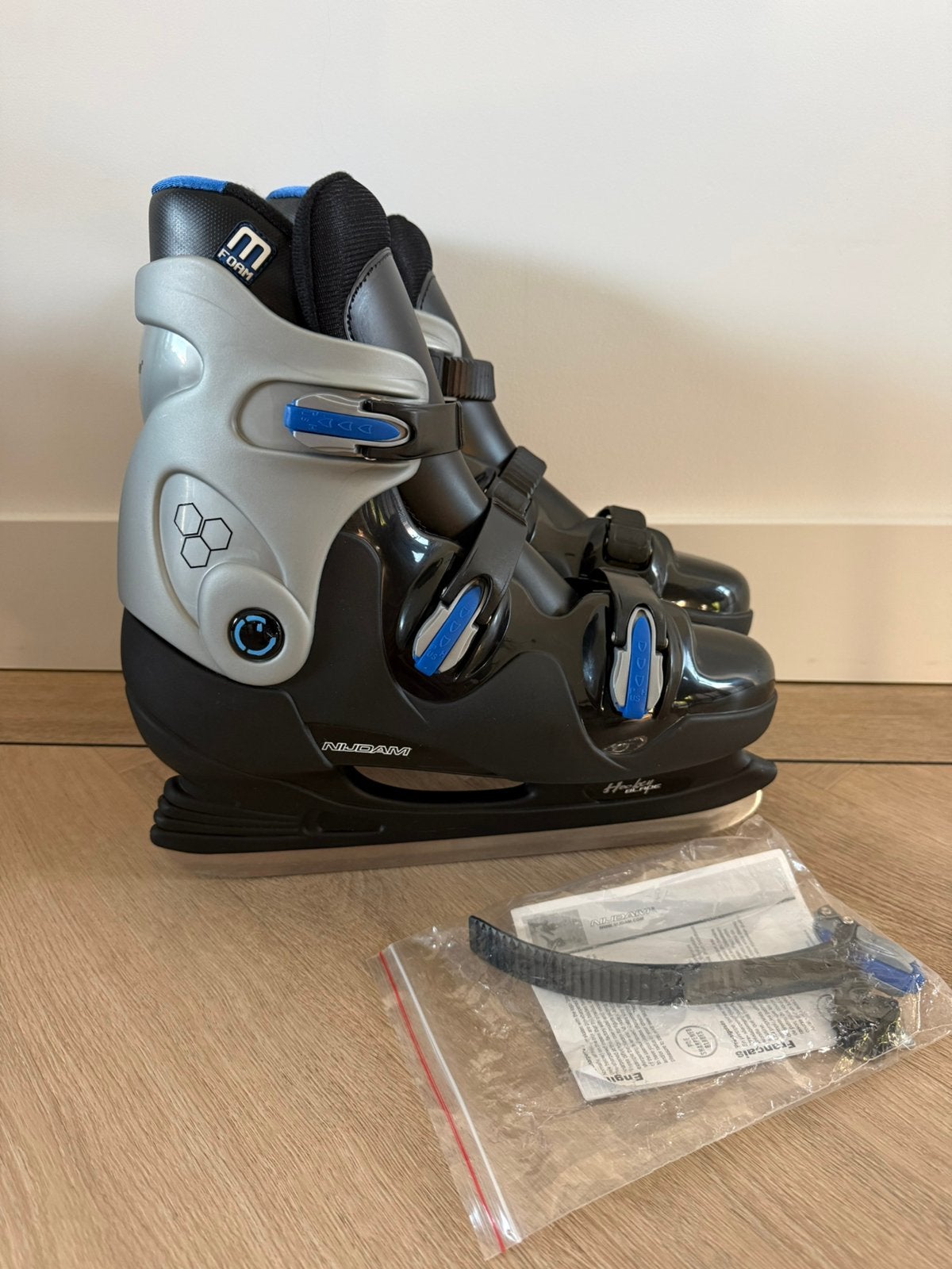 Nieuwe Nijdam IJshockeyschaatsen, maat 45. Met nieuwe clip!, Sport en Fitness, Nieuw, Ophalen of Verzenden, IJshockeyschaatsen
