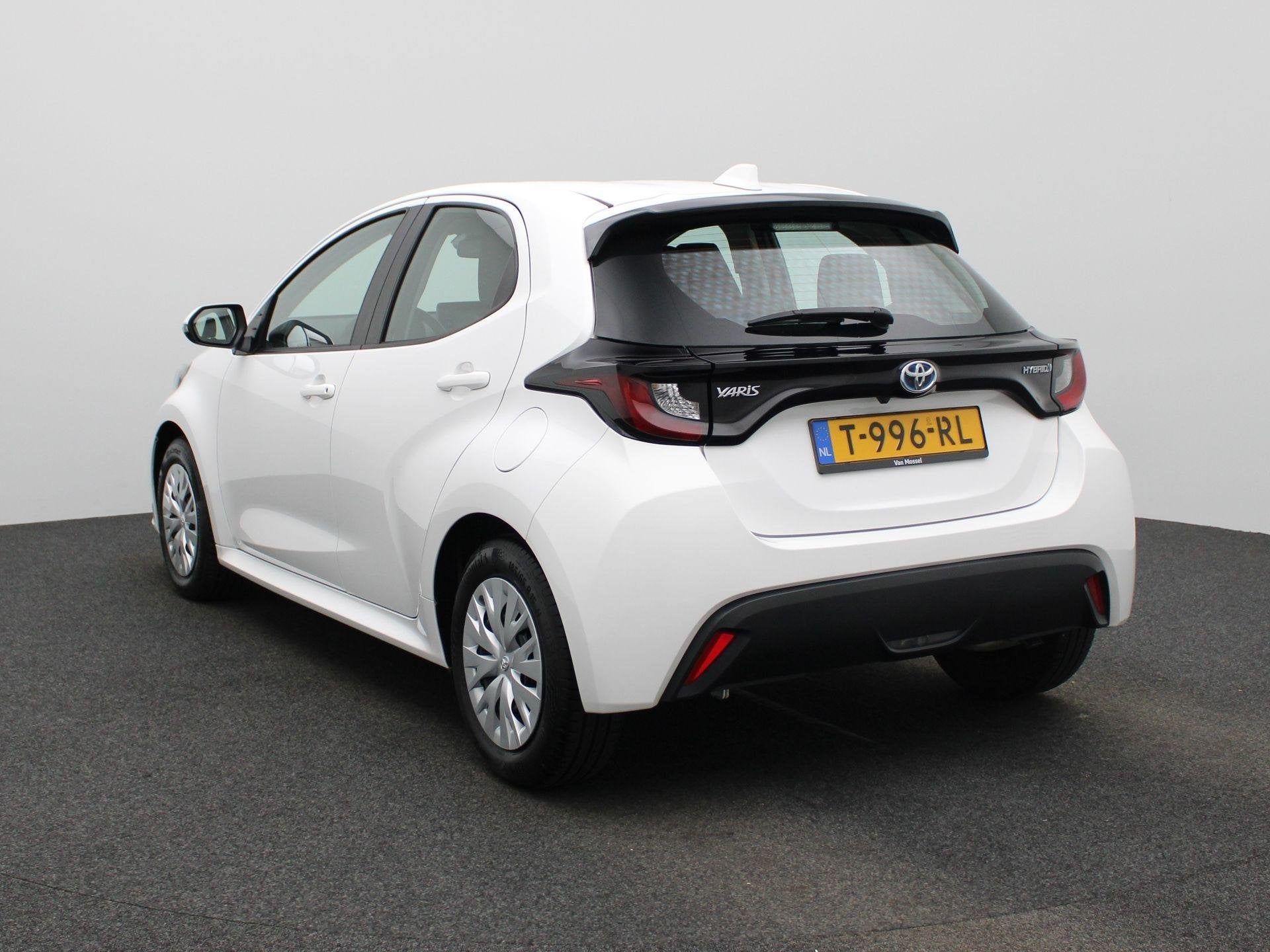Toyota Yaris 1.5 Hybrid Active, Auto's, 12 maanden, Gebruikt, Bedrijf, Hybride Elektrisch/Benzine