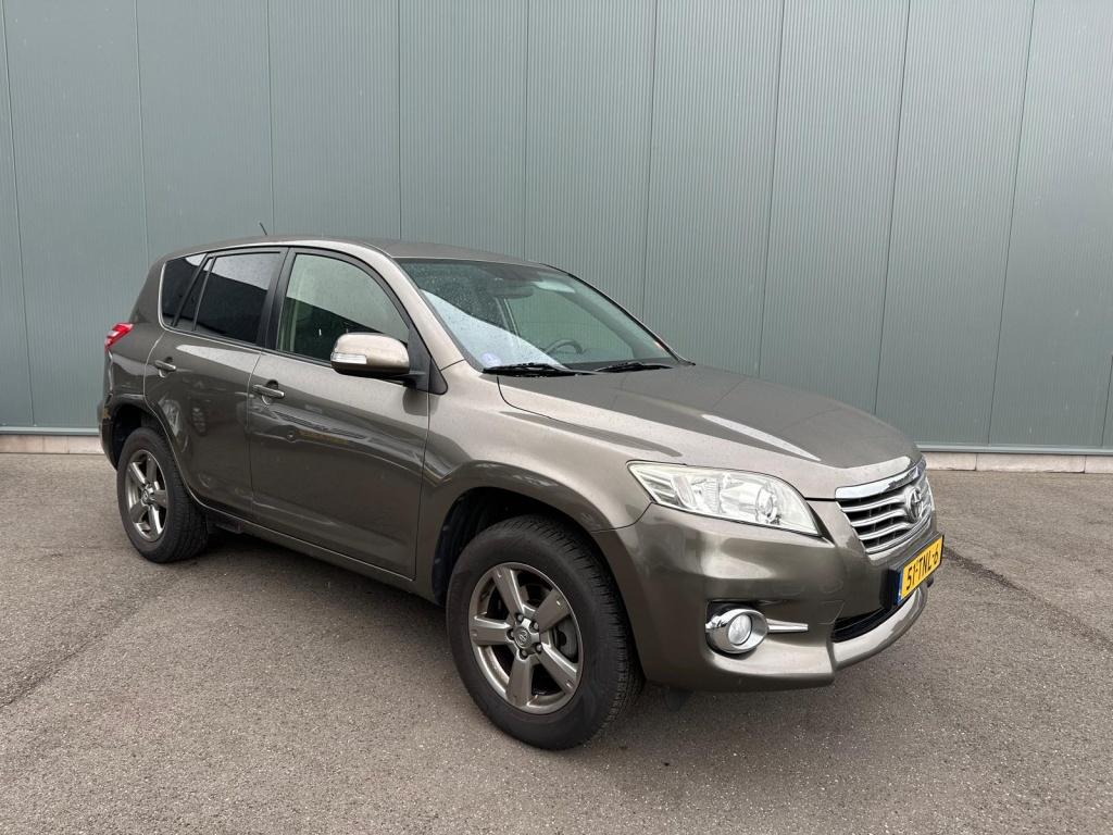 Toyota RAV4 2.0 VVTi X-Style 2WD HALF LEDER | TREKHAAK | NAP, Auto's, Toyota, 13 km/l, Euro 5, 4 cilinders, Handgeschakeld