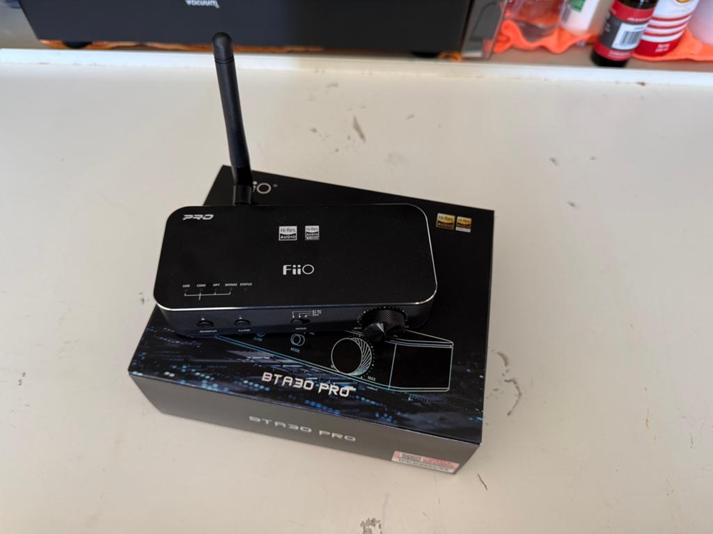 FiiO BTA30 Pro HiFi Bluetooth audio receiver&transmitter, Ophalen of Verzenden, Zo goed als nieuw