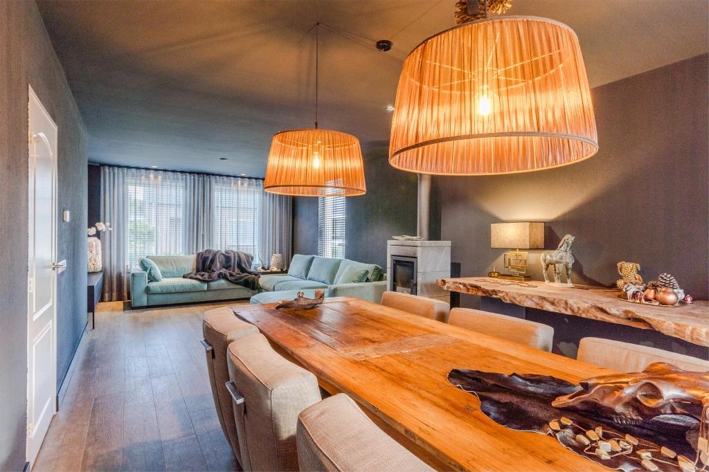 Handgemaakte Massief Teak Houten Eettafel, Huis en Inrichting, Complete eetkamers, Gebruikt, 4 tot 6 stoelen, Ophalen