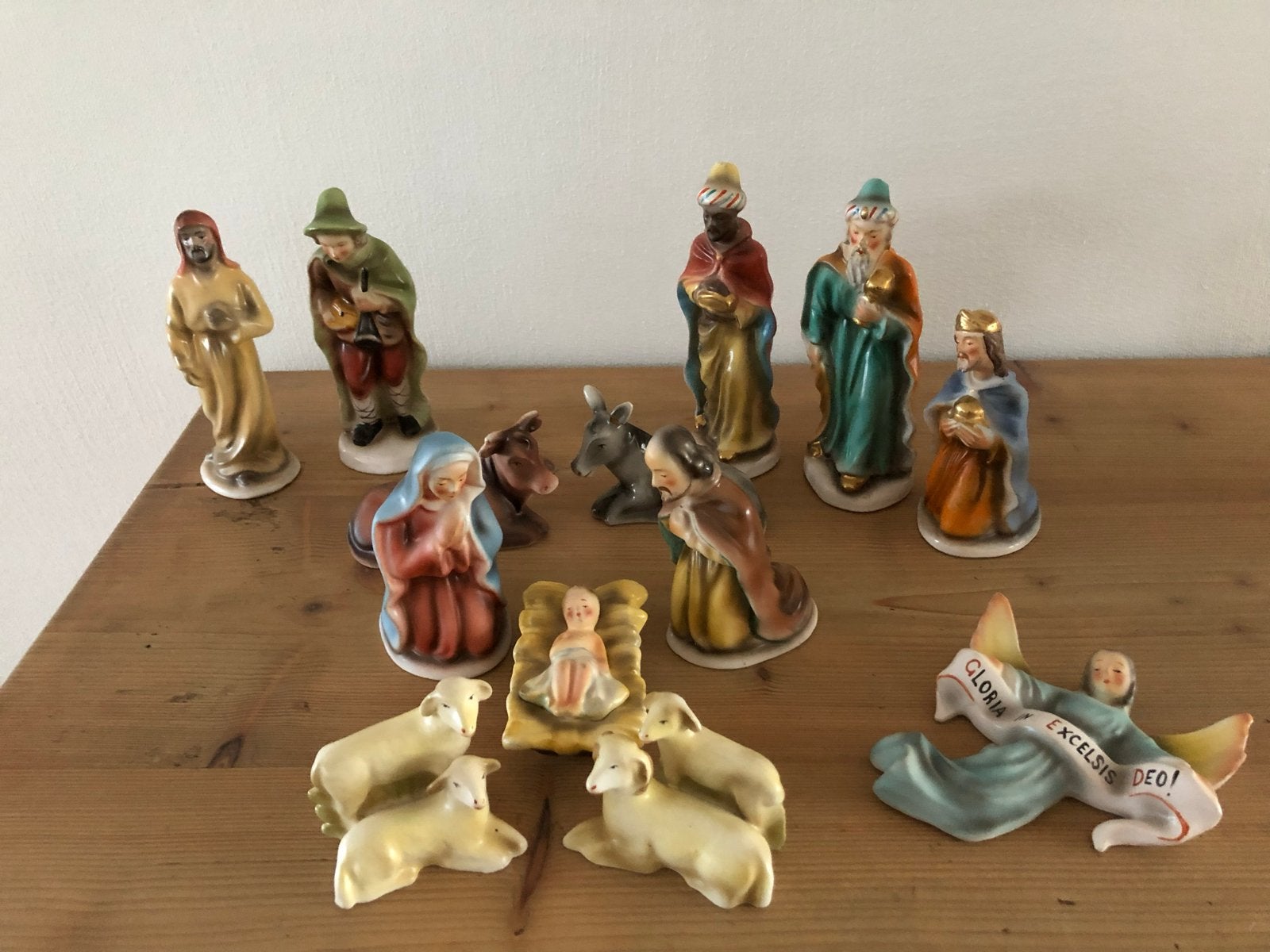 Vintage Porseleinen Kerstgroep uit 1951 - Compleet, Ophalen, Gebruikt
