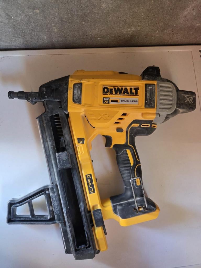 DeWalt betontacker DCN890 type 3, Doe-het-zelf en Verbouw, Gereedschap | Boormachines, Ophalen of Verzenden