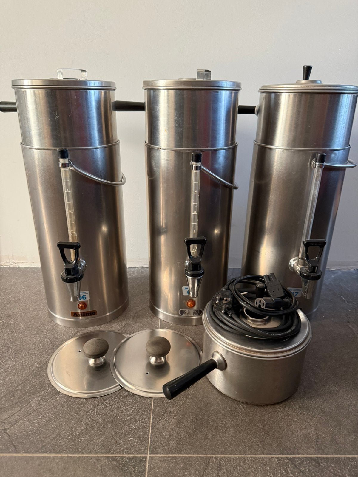 3 koffie warmhoud containers animo, 2 liter of meer, Ophalen, Gebruikt, Rvs