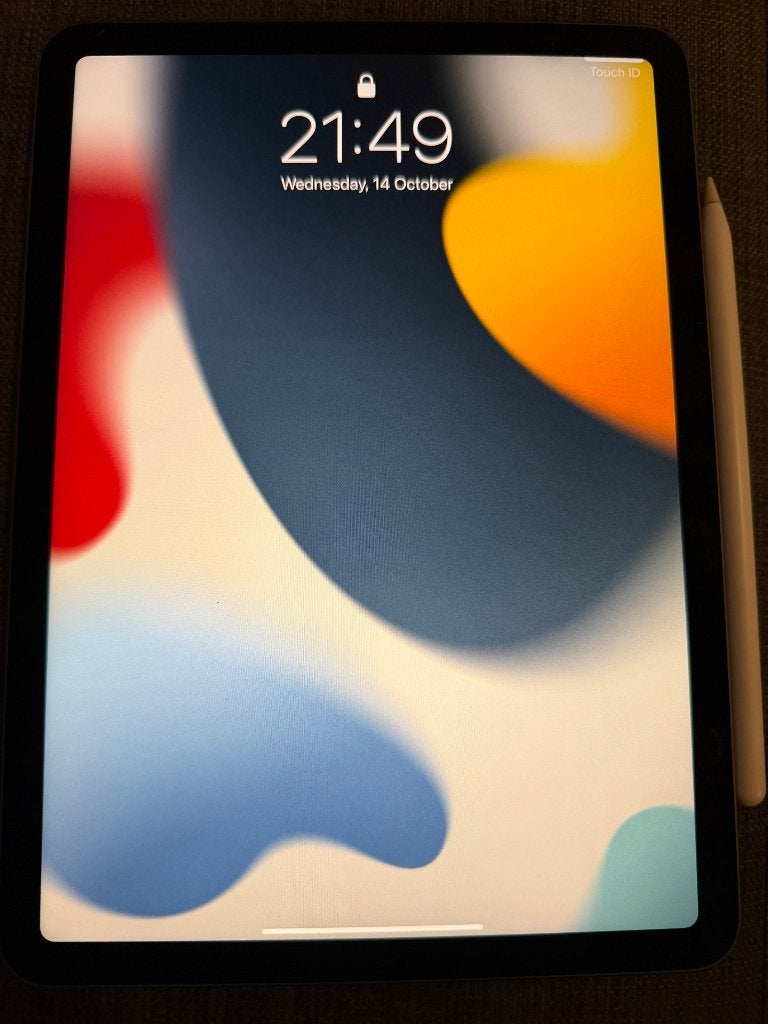 iPad Air 2020 Grijs 64 GB met Apple Pencil, 10 inch, Apple iPad Air, Ophalen of Verzenden, Zo goed als nieuw