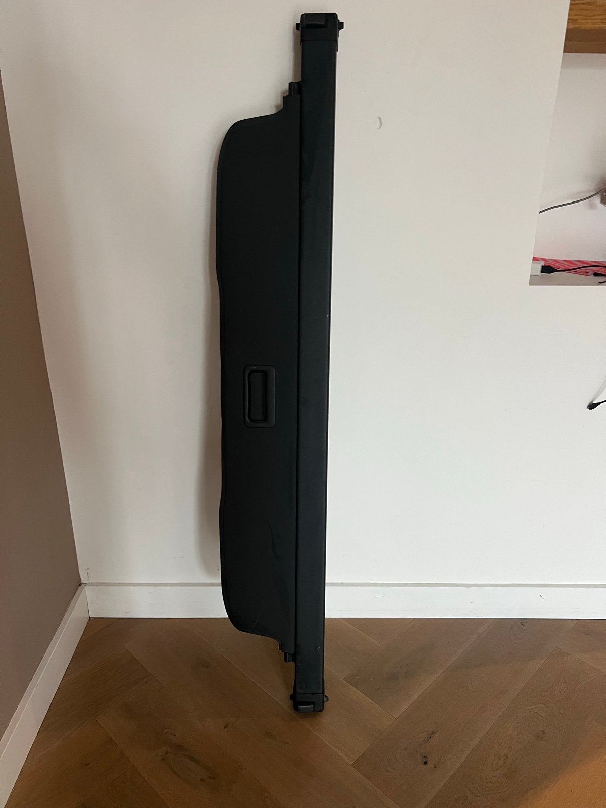 Bagageafdekking /hoedenplank / Rolhoes 2016 voor Volvo XC60, Ophalen, Gebruikt, Volvo