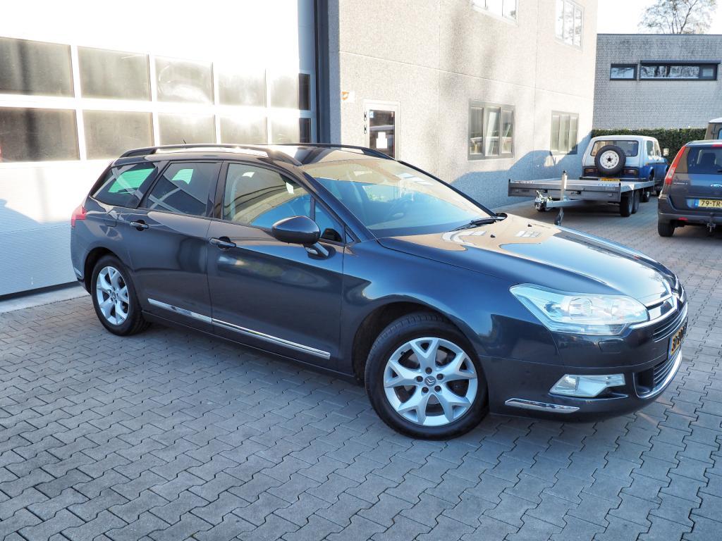 Citroën C5 Tourer 1.6 THP Business CLIMA CRUISE NAVI TREKH., Auto's, Citroën, Euro 5, Gebruikt, C5, 84 €/maand