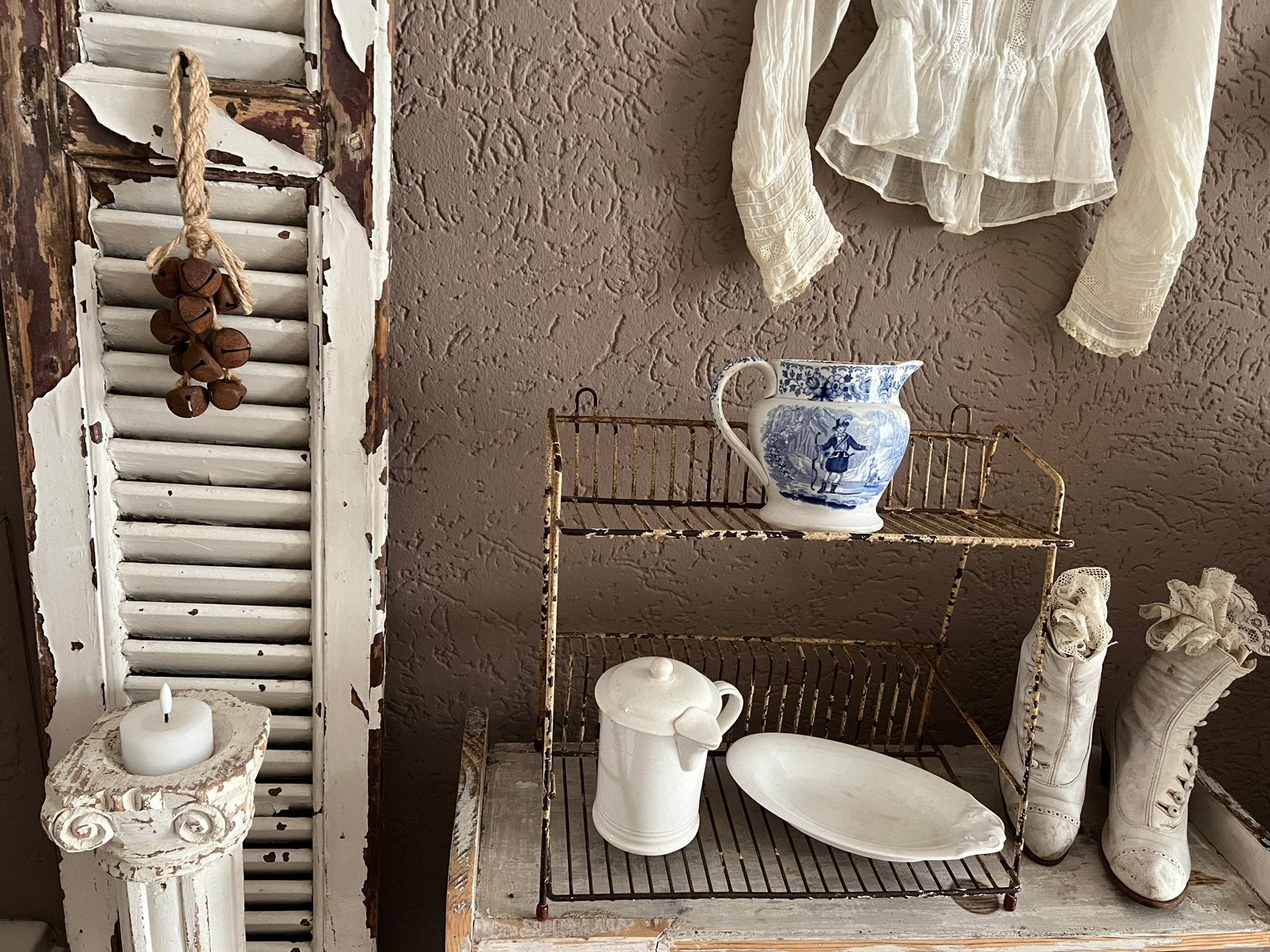 Een brocante bordenrek, Ophalen of Verzenden