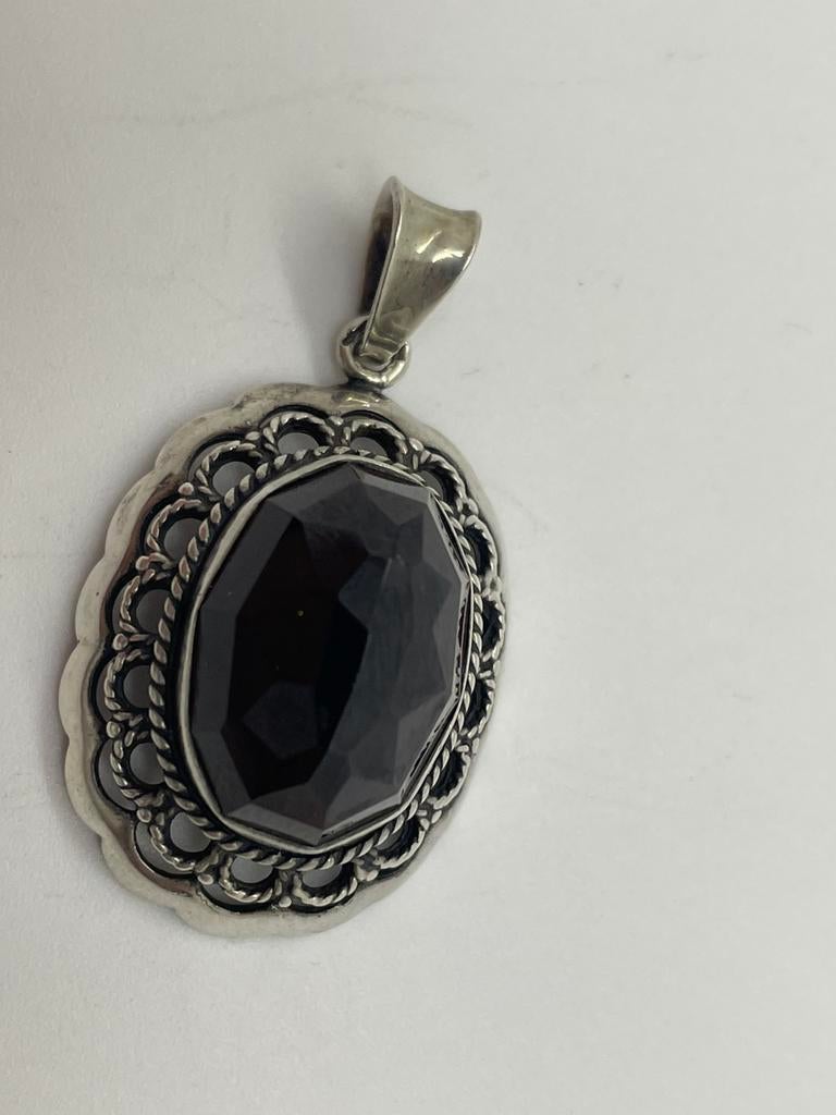 D890 Prachtige zilveren granaat hanger, Sieraden, Tassen en Uiterlijk, Antieke sieraden, Ophalen of Verzenden, Zilver, Ketting