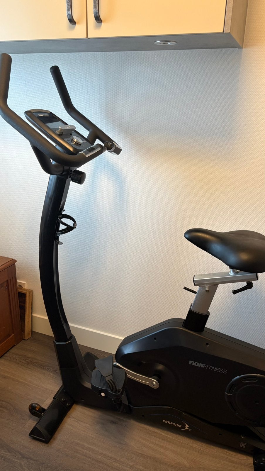Flow Fitness Perform B3i hometrainer – zeer nette staat, Ophalen, Zo goed als nieuw, Hometrainer