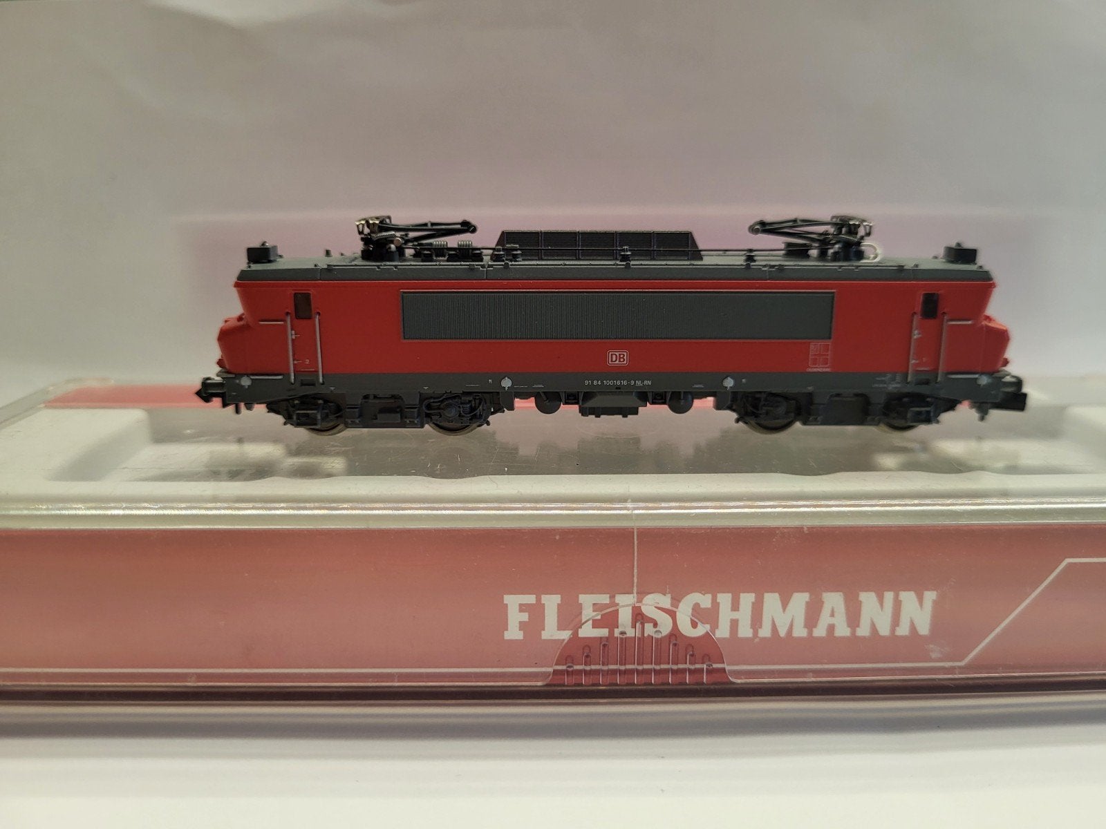 DB cargo 1600 van fleischmann piccolo 732101
in zeer nette s, Fleischmann, Ophalen of Verzenden, Zo goed als nieuw, Gelijkstroom