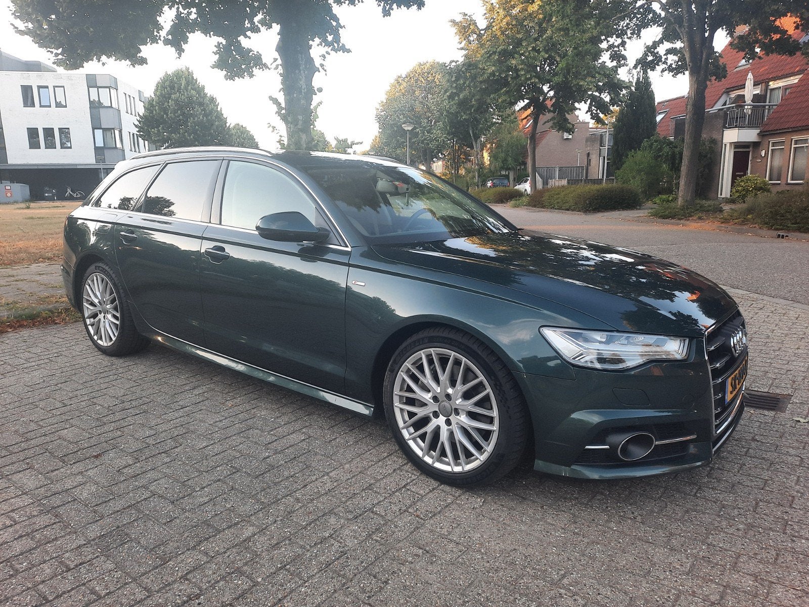 Audi A6 2.0 Tfsi 185KW Avant Quattro AUT 2017 Groen, Lederen bekleding, Beige, 1984 cc, Stationwagon