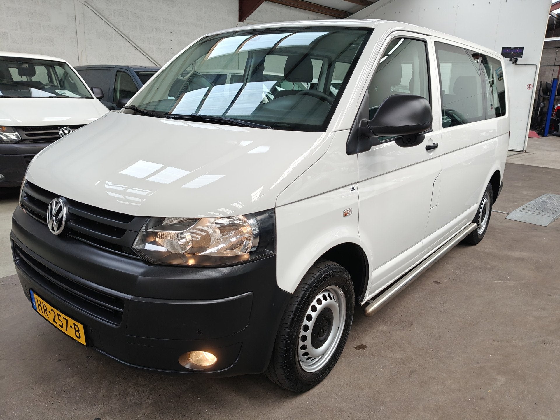 Volkswagen Transporter Kombi 2.0 TDI PERSONENBUS AUTOM, Auto's, Euro 5, Gebruikt, 8 stoelen, 2500 kg