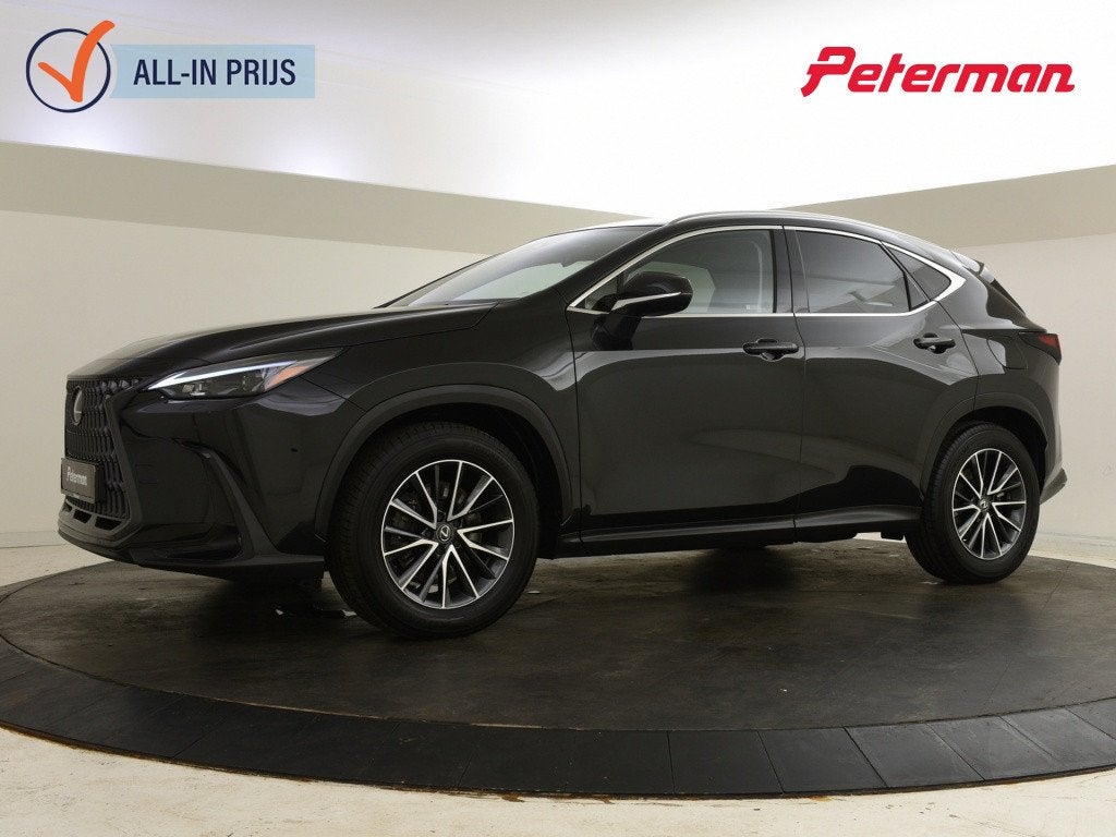 Lexus NX 450h+ AWD Luxury Line | Trekhaak | Blindspot | El., Automaat, Gebruikt, 4 cilinders, Zwart