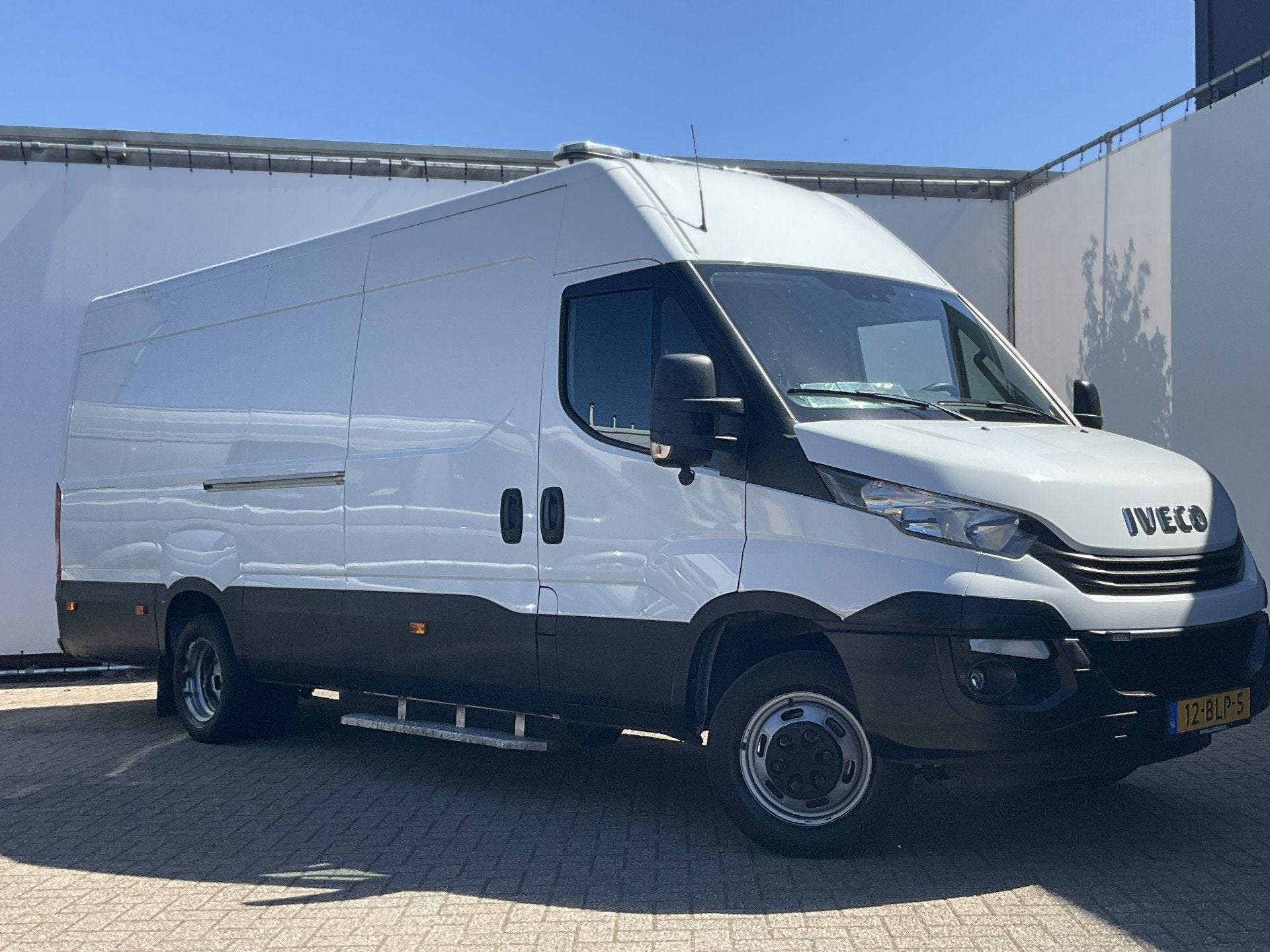Iveco 50C14N 3.0 CNG 2xSchuifdeur Camera Clima Cruise Trekha, Overige merken, Buscamper of Camperbus, CNG (Aardgas), Info@garageploegh.nl