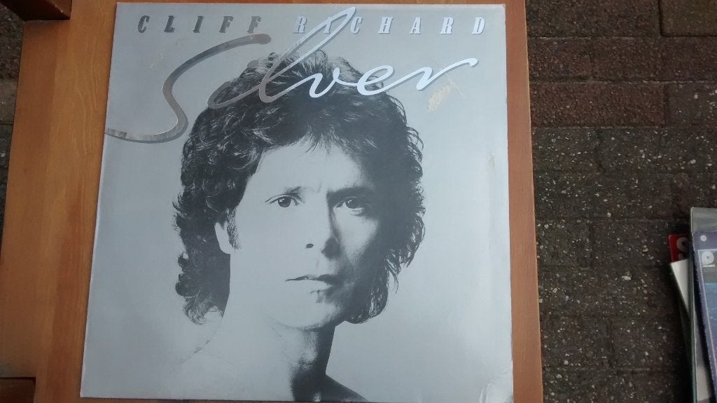 LP - Cliff Richard - Silver, Cd's en Dvd's, Vinyl | Pop, Zo goed als nieuw, Pop, LP, Ophalen of Verzenden