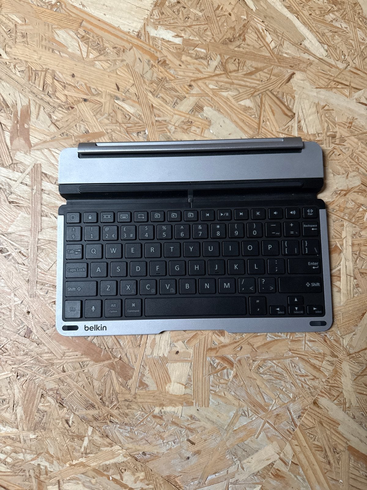 Belkin opvouwbaar draadloos QWERTY toetsenbord, Opvouwbaar, Ophalen of Verzenden, Zo goed als nieuw, Draadloos