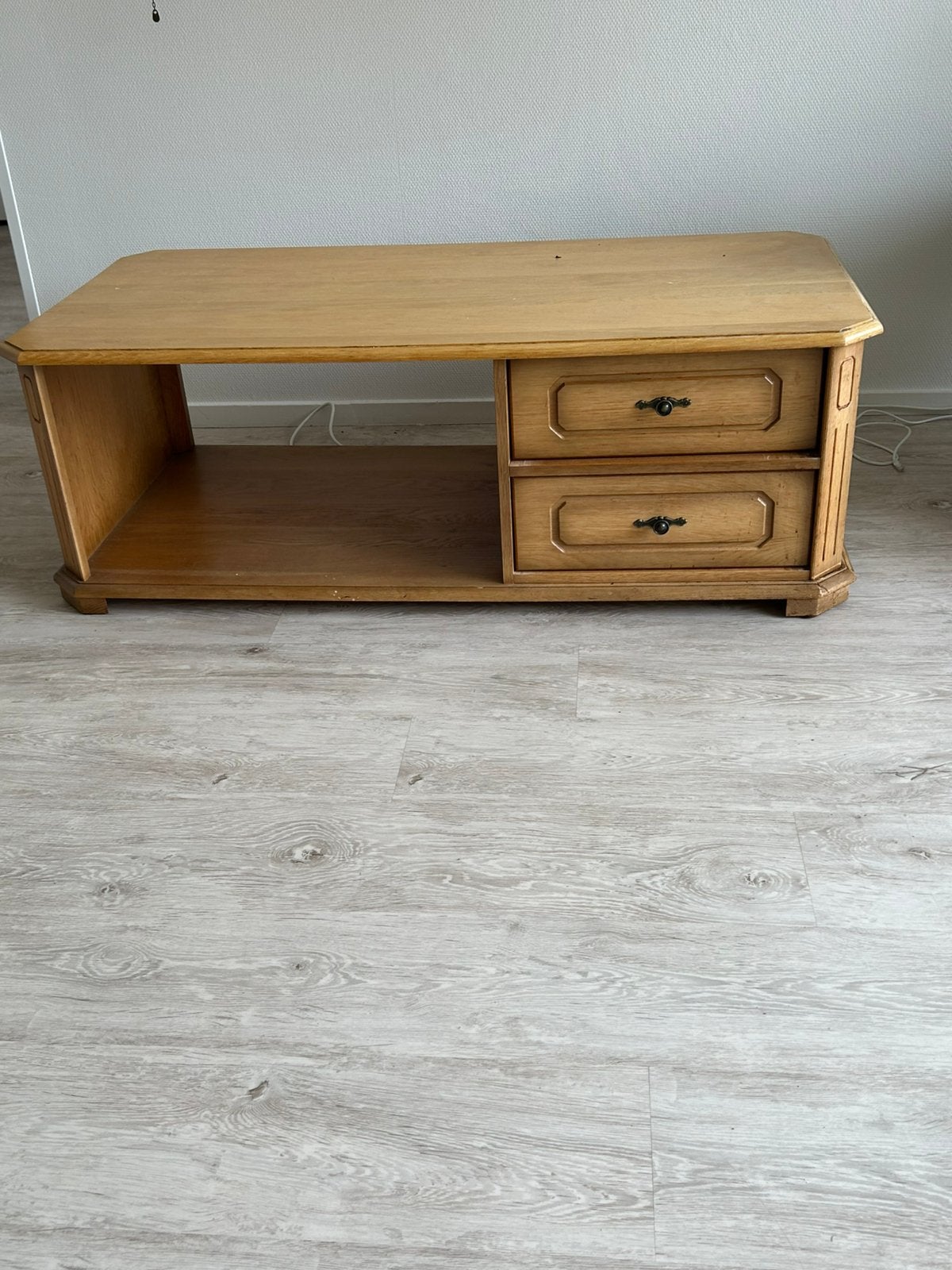 Massief eiken salontafel, Huis en Inrichting, Ophalen, Gebruikt, 100 tot 150 cm, Eikenhout