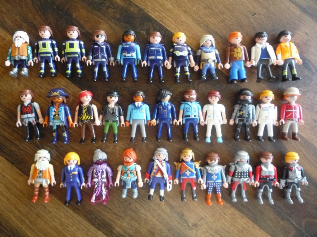 32 Playmobil poppetjes, Gebruikt, Losse onderdelen, Ophalen of Verzenden, Figuren