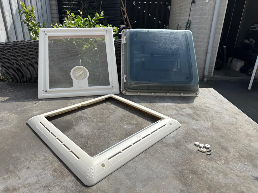 Dakluik camper/caravan met hor en verduistering, Caravans en Kamperen, Caravan accessoires, Ophalen of Verzenden, Gebruikt