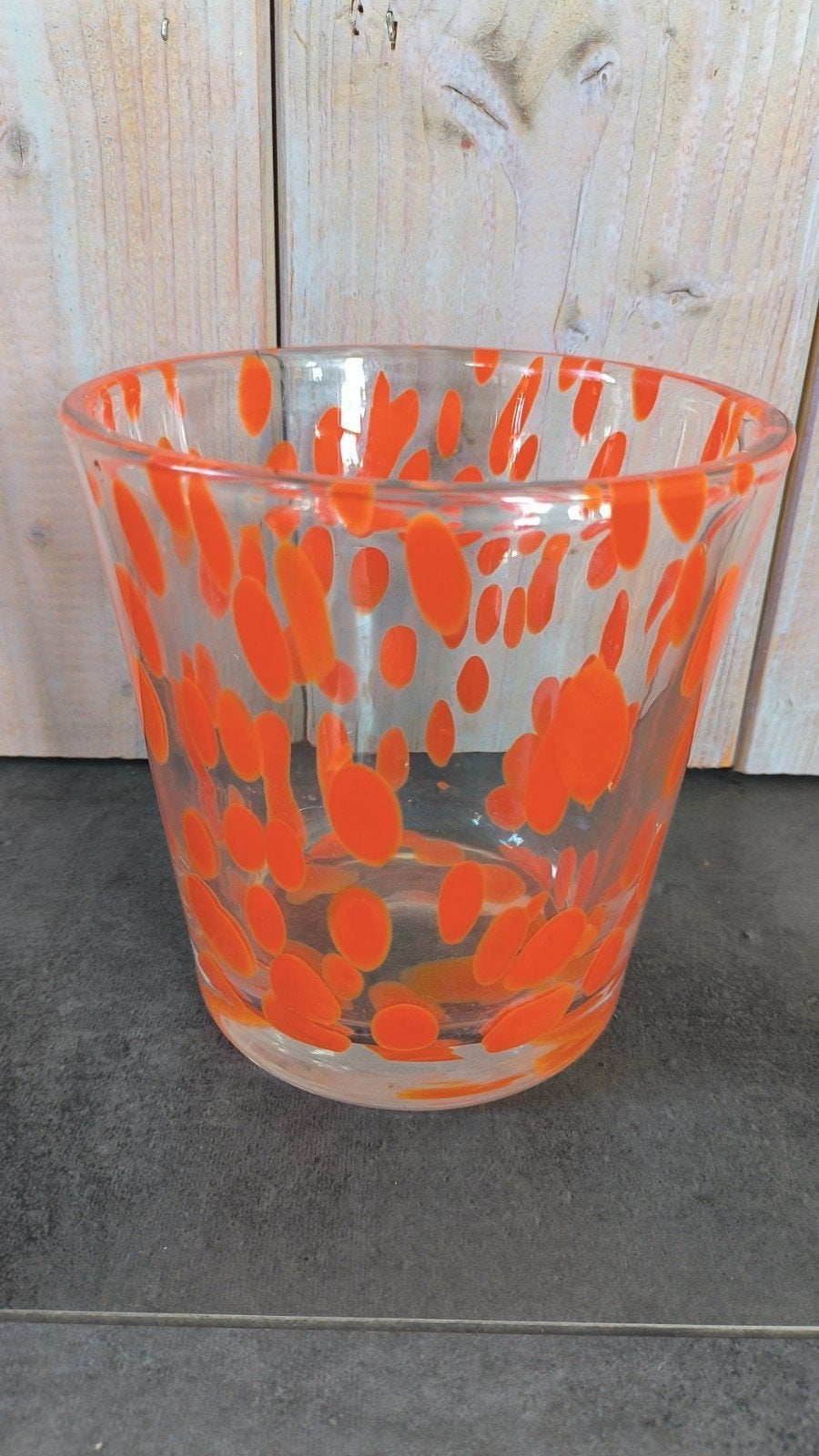 Handgeblazen Vaas met Rood Oranje Spikkels, Ophalen of Verzenden