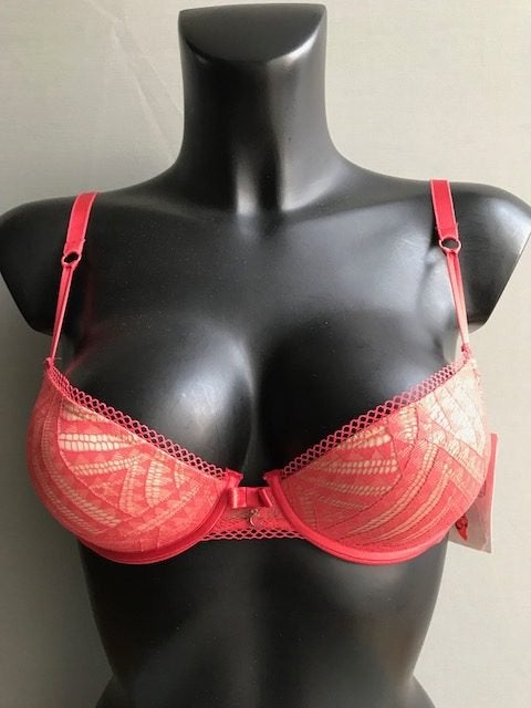 Bh Chantelle maat 70c model 2146, Verzenden, Beige, BH