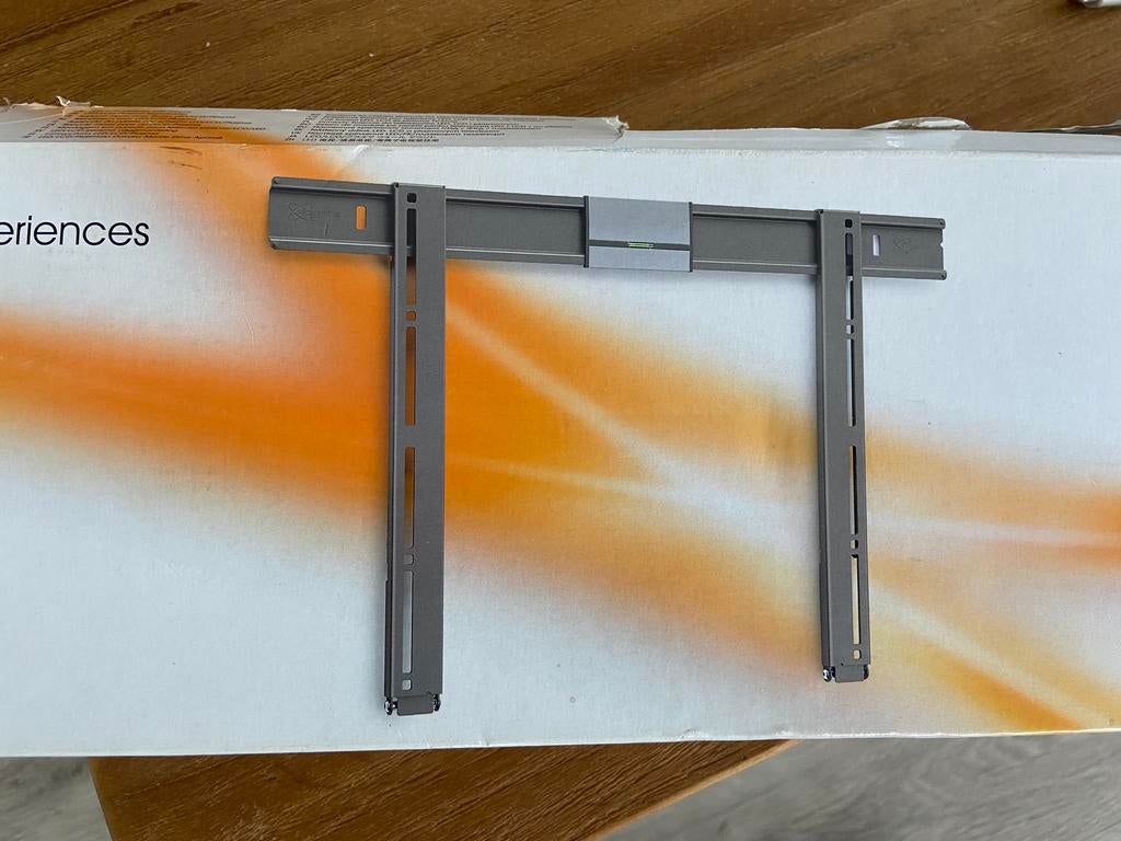 Wand-beugel Vogel’s UltraThin, Ophalen of Verzenden, Zo goed als nieuw