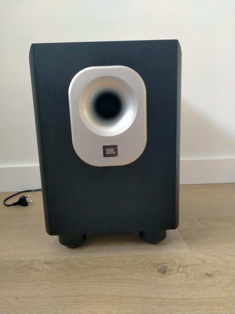 JBL SUB200/230, Gebruikt, Ophalen of Verzenden, 120 watt of meer, Subwoofer