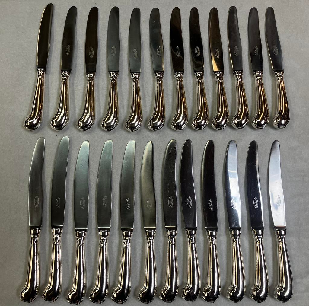 Zilver set van 24 pistoolmessen, 12 tafel + 12 dessertmessen, Ophalen of Verzenden, Zilver