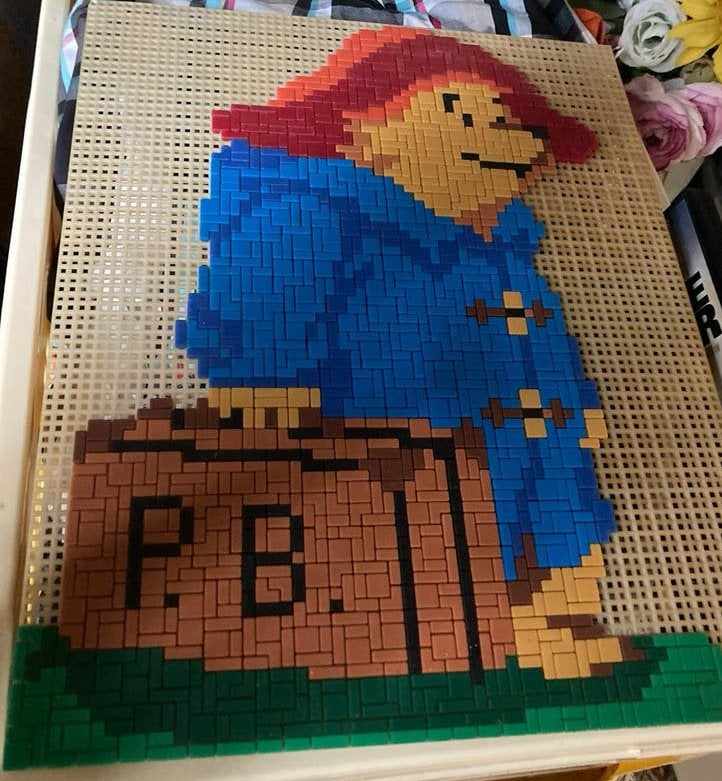 Ministeck Paddington Beer 26x33 cm, Hobby en Vrije tijd, Ophalen of Verzenden, Zo goed als nieuw, (Grond)plaat