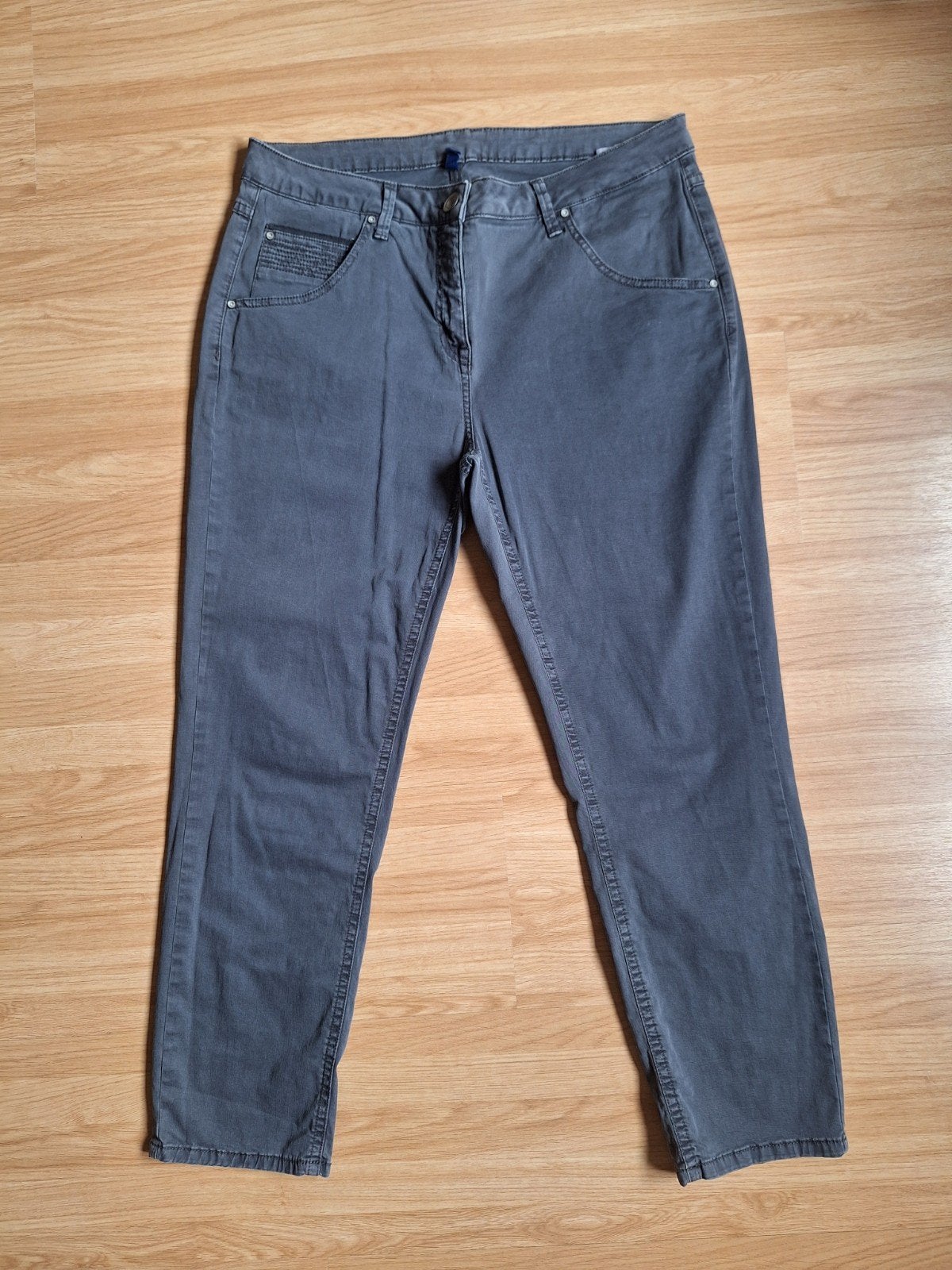 Cecil (Janet) broek, maat 33-26, 7/8 lengte, grijs, Kleding | Dames, Maat 42/44 (L), Ophalen of Verzenden, Grijs, Lang