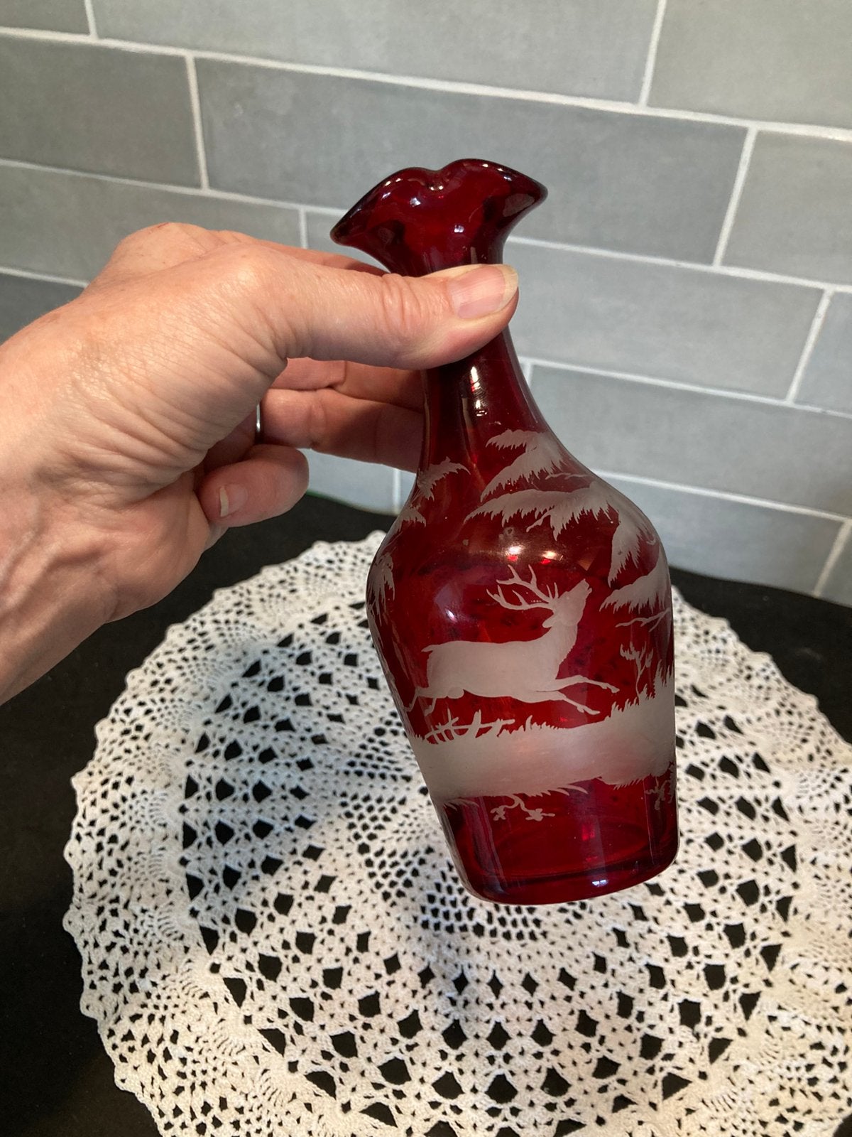 Vaasje Boheems rood glas (090426), Ophalen of Verzenden