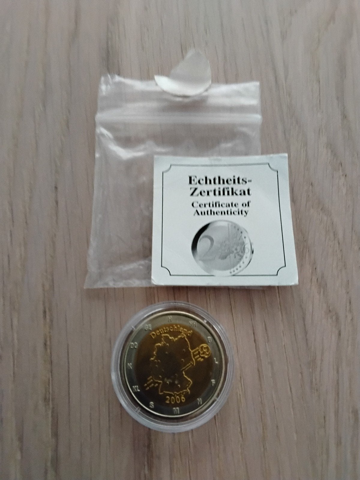 Herdenkingsmunt uit 2006 , WK voetbal, UNC, Duitsland, Postzegels en Munten, Ophalen of Verzenden, Duitsland, 2 euro