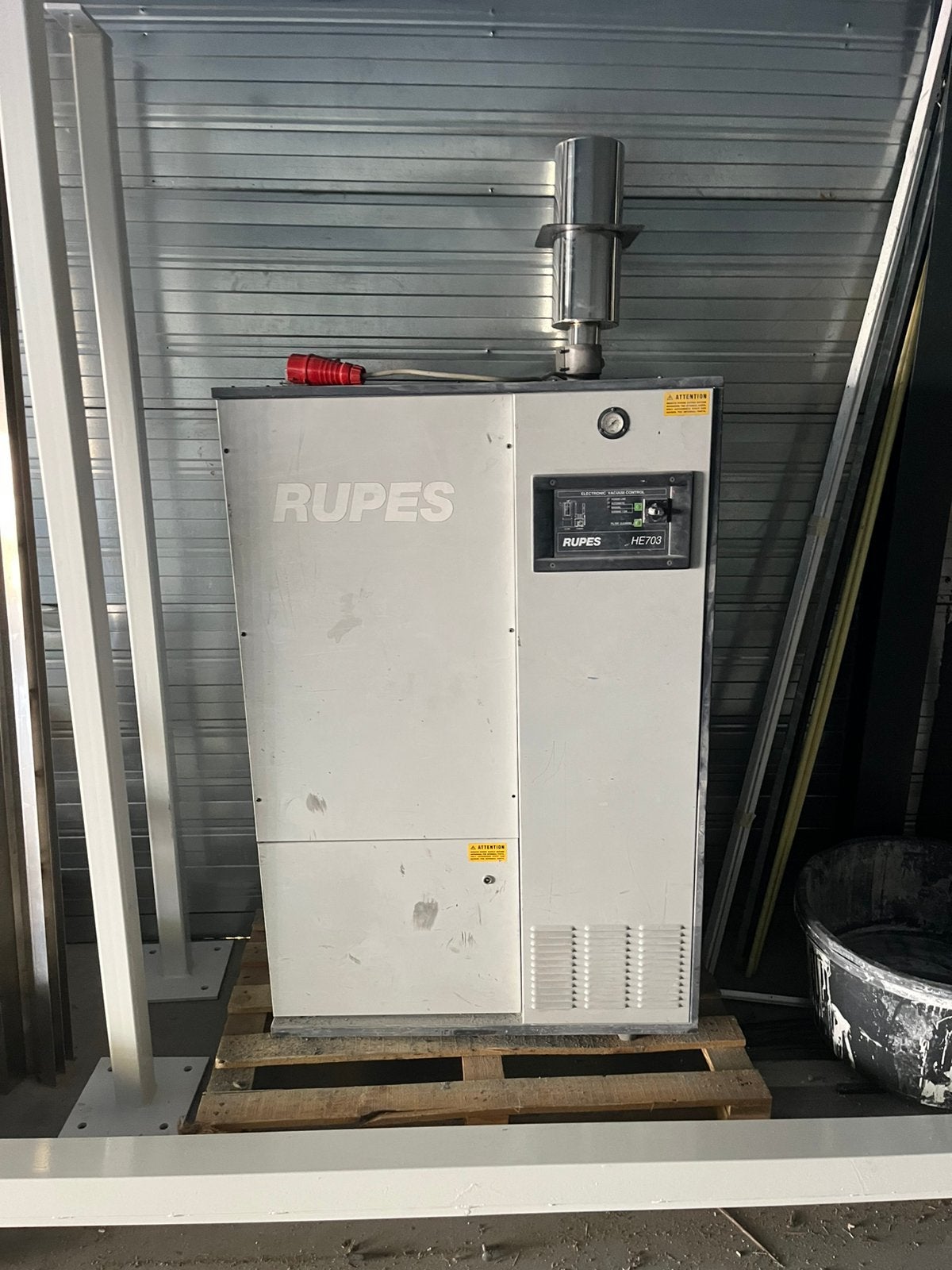 Centrale  stofzuiger voor schuurmachines, Ophalen, Gebruikt, 1200 watt of meer, Overige typen