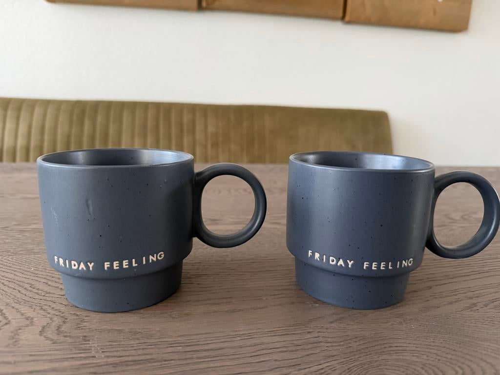 Jens Living "Friday Feeling" Mokken - Set van 2, Huis en Inrichting, Keuken | Servies, Keramiek, Ophalen of Verzenden, Zo goed als nieuw