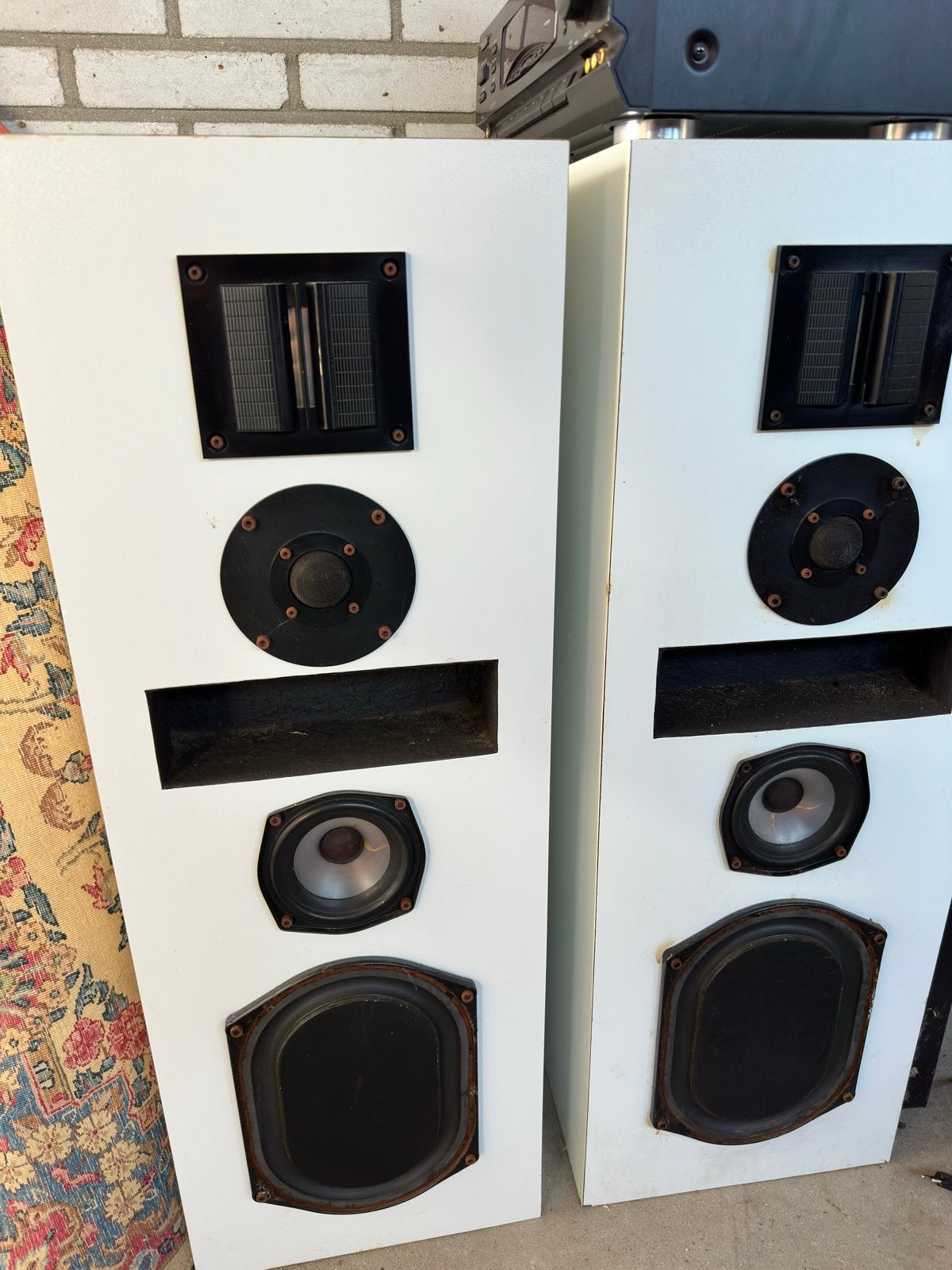 Speakers met standaarden en versterker, Audio, Tv en Foto, Luidsprekers, Ophalen, Gebruikt, Inclusief standaarden, Speakerset
