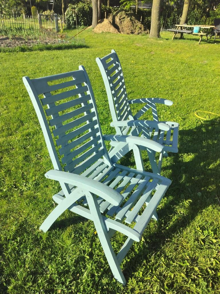 2 lichtblauwe houten tuinstoelen, Ophalen, Gebruikt, Hout, Verstelbaar